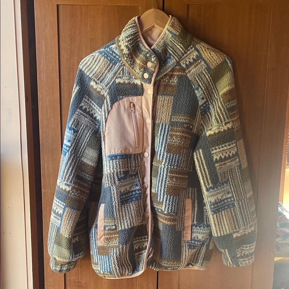 Cozy Patchwork Sherpa Jacket in Blue, Green & Tan